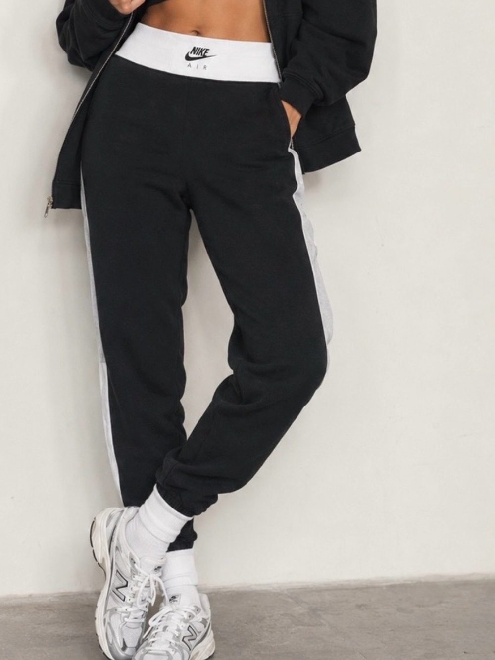Nike Air Women’s NSW Jogger Pant XS Colorblock Black White Gray Side Pockets HR